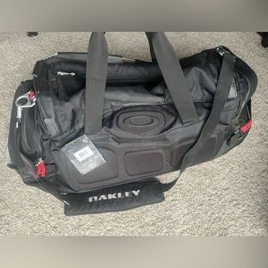 Oakley Hot Tub Large Duffle bag with wheels.